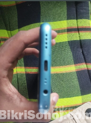 realmi nazro 30a